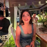 Sitter Profile Image: Cyrine Z.