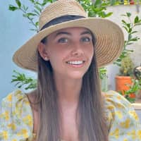 Sitter Profile Image: Mina Helene G.