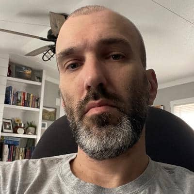 Sitter Profile Image: Thomas S.