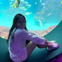 Sitter Profile Image: Shelley J.