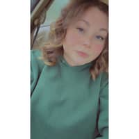 Sitter Profile Image: Zoe H.