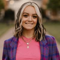 Sitter Profile Image: Maddy S.