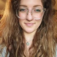 Sitter Profile Image: Emily N.