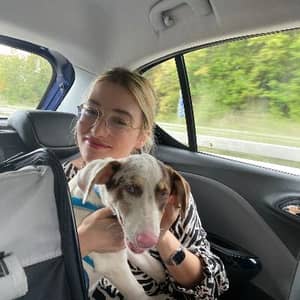 Sitter Profile Image: Josephine K.