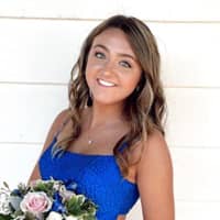 Sitter Profile Image: ali w.