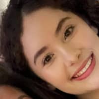 Sitter Profile Image: Lina R.