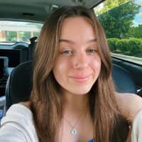 Sitter Profile Image: Delaney F.