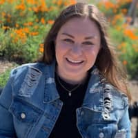 Sitter Profile Image: Taylor S.