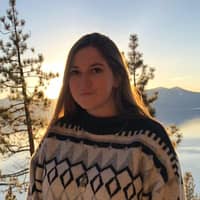 Sitter Profile Image: Sarah V.