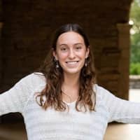 Sitter Profile Image: Emma R.