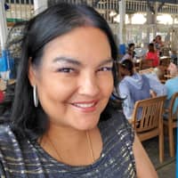 Sitter Profile Image: Maribel S.