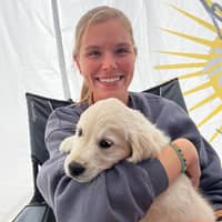 Sitter Profile Image: Lindsey V.