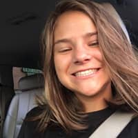 Sitter Profile Image: Chloe S.