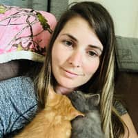 Sitter Profile Image: Lauren M.