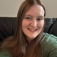 Sitter Profile Image: Zoe T.