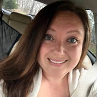 Sitter Profile Image: Lindsay G.