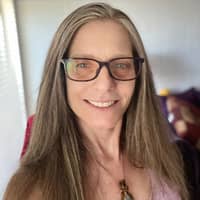 Sitter Profile Image: Dawn M.