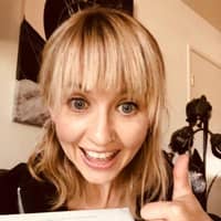 Sitter Profile Image: Rhiannon B.