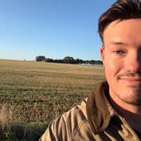 Sitter Profile Image: Richard W.