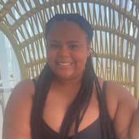 Sitter Profile Image: Moani W.