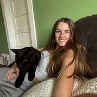 Sitter Profile Image: Brooke B.