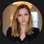 Sitter Profile Image: Victoria F.
