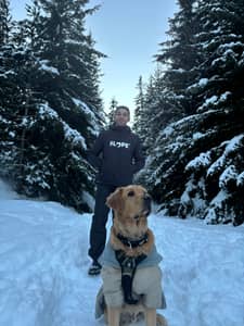 Sitter Profile Image: Jonatan Damian E.