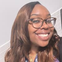 Sitter Profile Image: Alinda A.