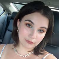 Sitter Profile Image: Emily J.