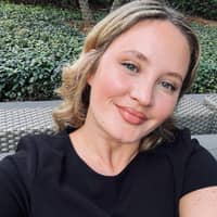 Sitter Profile Image: Alexia L.