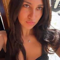 Sitter Profile Image: Annika R.