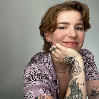 Sitter Profile Image: Abigail F.