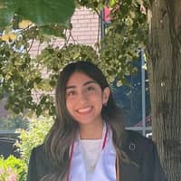 Sitter Profile Image: Emely J.