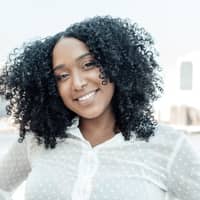 Sitter Profile Image: Rhinesca D.