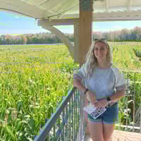 Sitter Profile Image: Alyssa D.