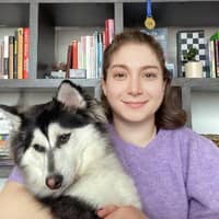 Sitter Profile Image: Shaghayegh R.