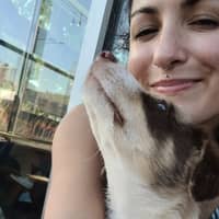 Sitter Profile Image: Stéphanie B.