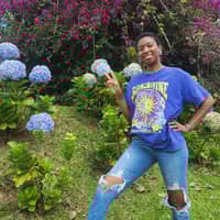 Sitter Profile Image: Tamiya J.