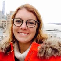 Sitter Profile Image: Caroline H.