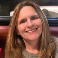 Sitter Profile Image: Tracey T.