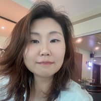 Sitter Profile Image: Zhujing L.