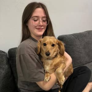 Sitter Profile Image: Hannah S.