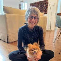 Sitter Profile Image: Hélène B.