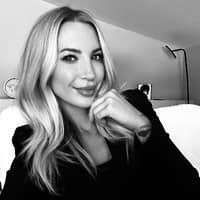 Sitter Profile Image: Lauren B.