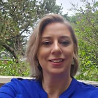 Sitter Profile Image: Cari-Ana G.