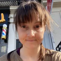 Sitter Profile Image: Florence R.