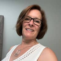 Sitter Profile Image: Lorraine B.