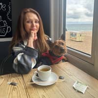 Sitter Profile Image: julie b.