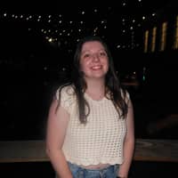 Sitter Profile Image: Miranda L.