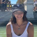 Sitter Profile Image: Maira Luna F.